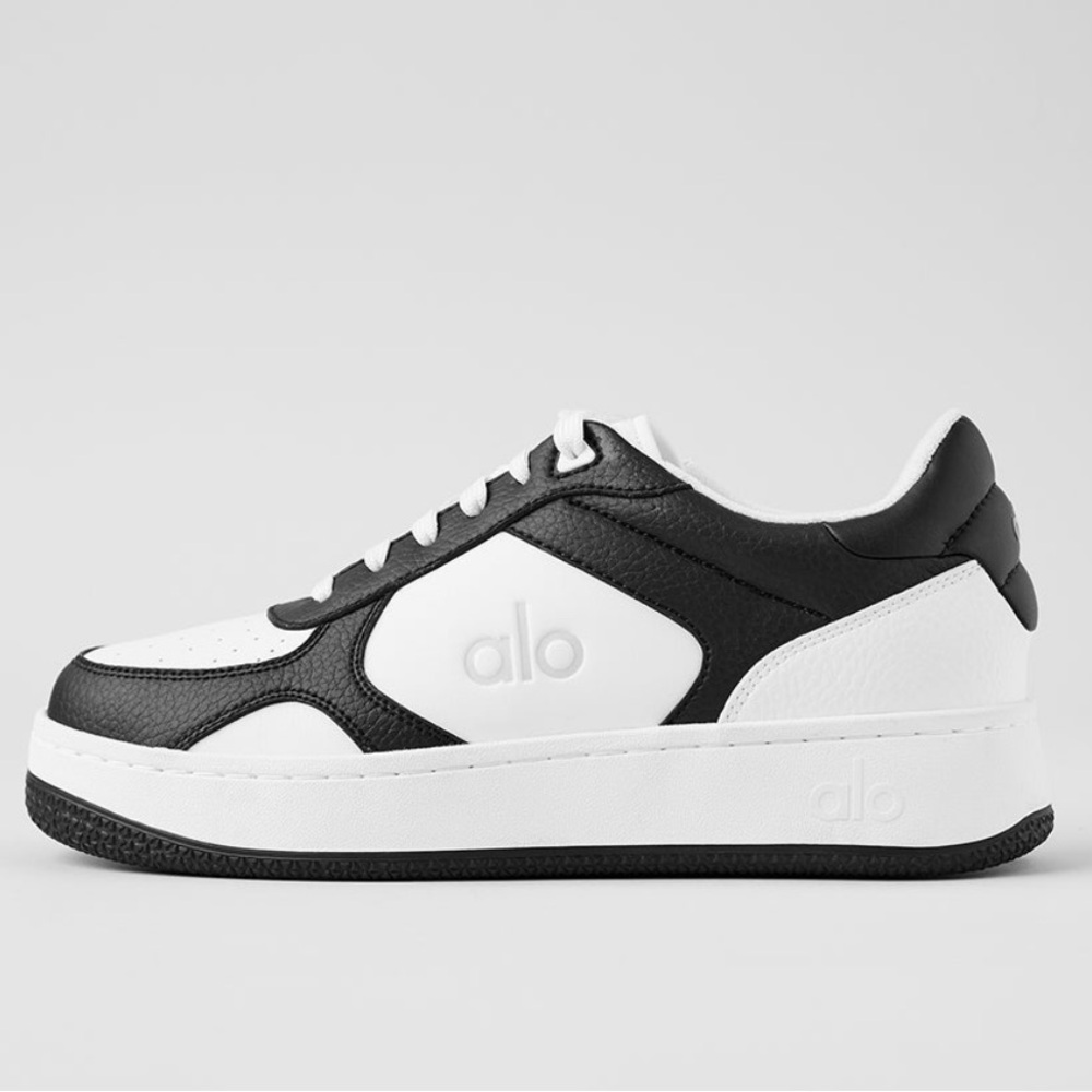 Alo Recovery Mode Sneaker - black/white